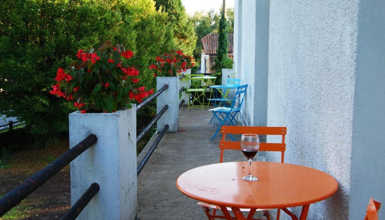 White Grape Inn Piégut-Pluviers Eksteriør bilde